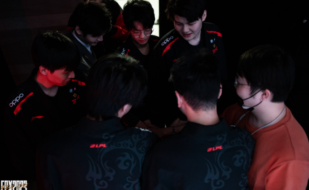 失衡的陣容 失衡的陣容