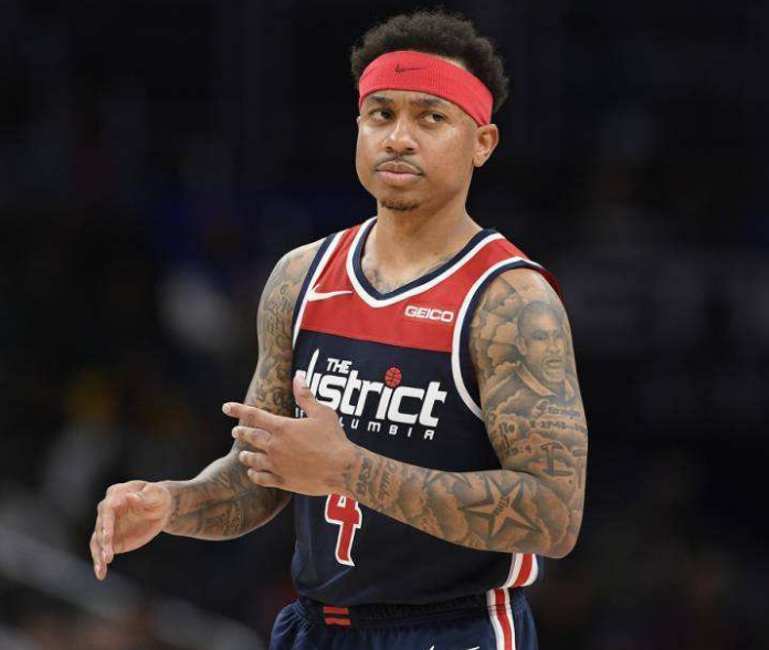 外形成为被 外形成为被